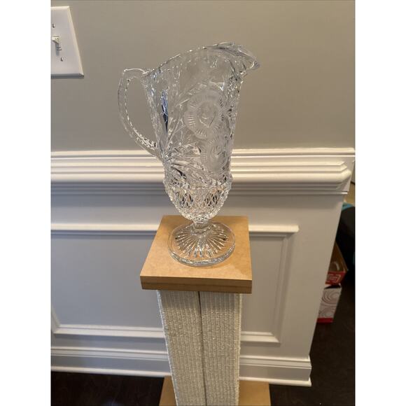 Vntg Anna Hutte Bleikristall Crystal Footed Pedestal Pitcher Frosted Roses 12” - Picture 4 of 5